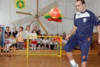 "Futboliukas" svečiavosi įvairiuose šalies miestuose