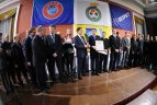 Oficialiai užbaigtas 2012 m. Lietuvos futbolo sezonas.