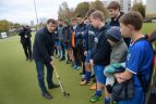 Šventė Vilniaus Žemynos gimnazijos žolės riedulio stadione.