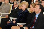 2010.10.01 Prezidentė Dalia Grybauskaitė sportininkams ir treneriams įteikė apdovanojimus ir padėkas