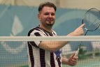 Sporto žurnalistai aiškino santykius badmintono aikštėje